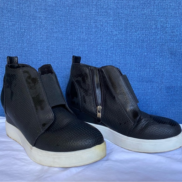 Slip On High Top Black Sneakers - Picture 4 of 9